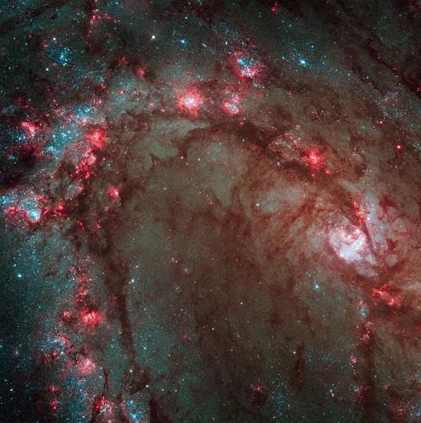 File:M83-southern-pinwheel-galaxy.jpg
