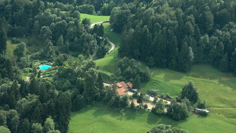 File:Sitzberg Switzerland.jpg